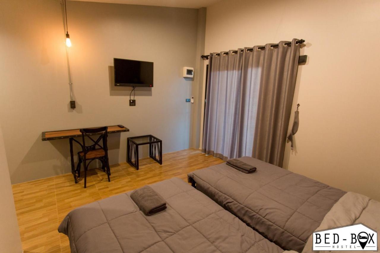呵叻 Bed Box酒店 外观 照片